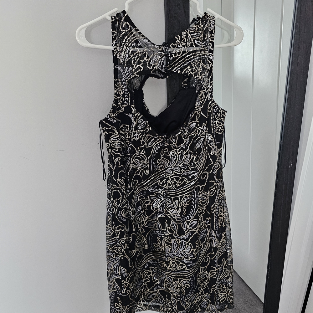 Scarlett Black and Silver Floral Midi Dress